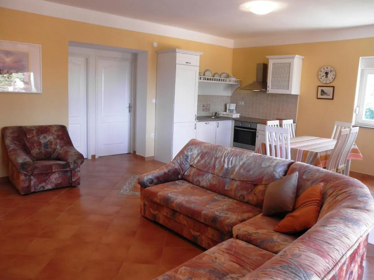 Apartments Villa Kristina Supetarska Draga